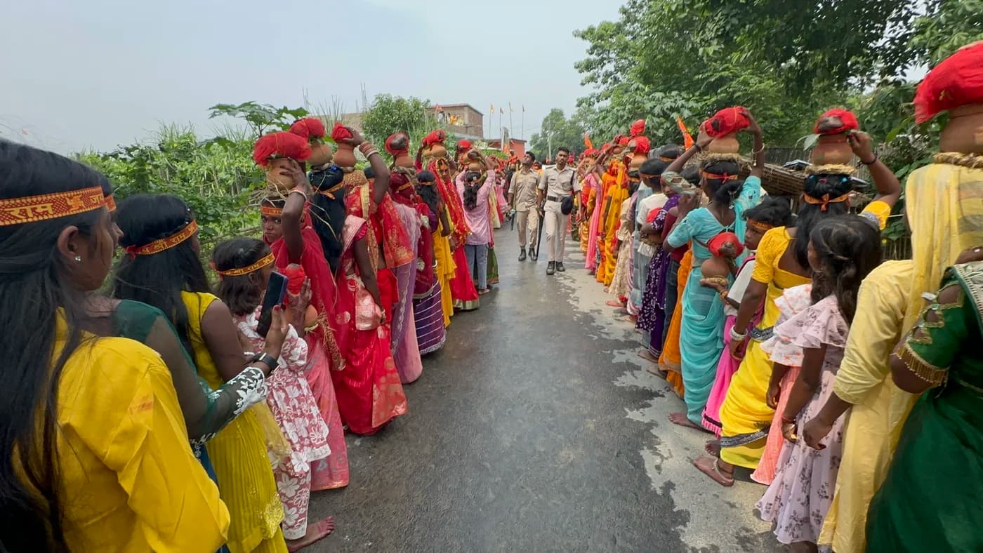 Kalash Yatra procession through Nakipur
